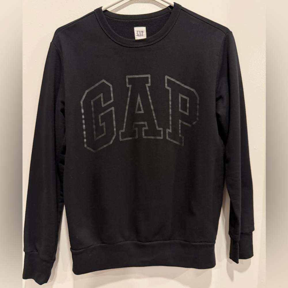 GAP Men's Crewneck Black Sweater